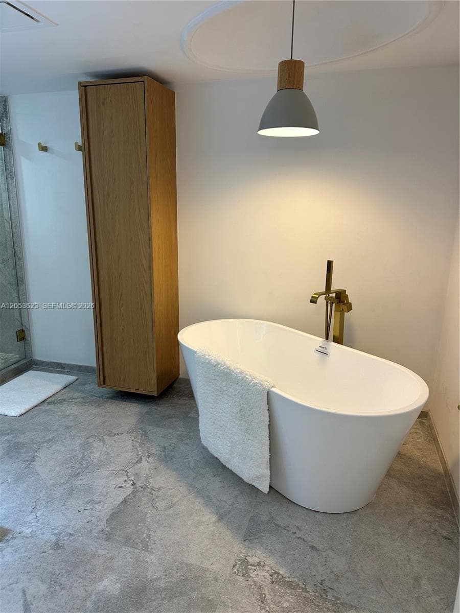 1865 S Ocean Dr # 14N, Hallandale Beach FL 33009 photo 4