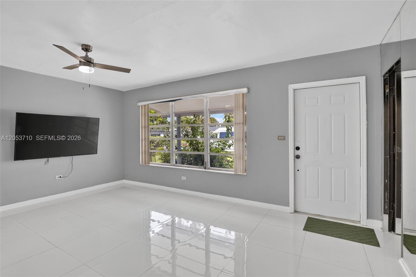 2331 Flamingo Dr, Miramar FL 33023 photo 5