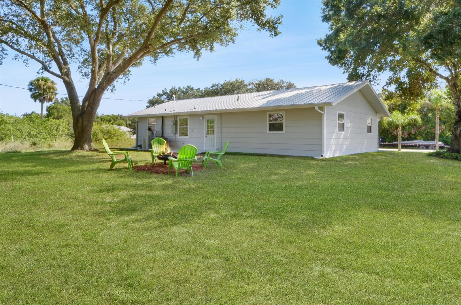 8745 98TH Court, Vero Beach FL 32967 photo 5