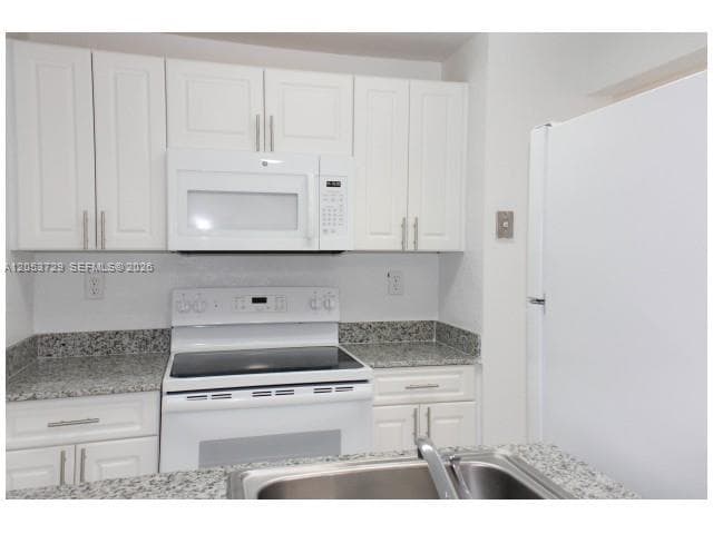 1850 SW 122nd Ave # 004A, Miami FL 33175 photo 2