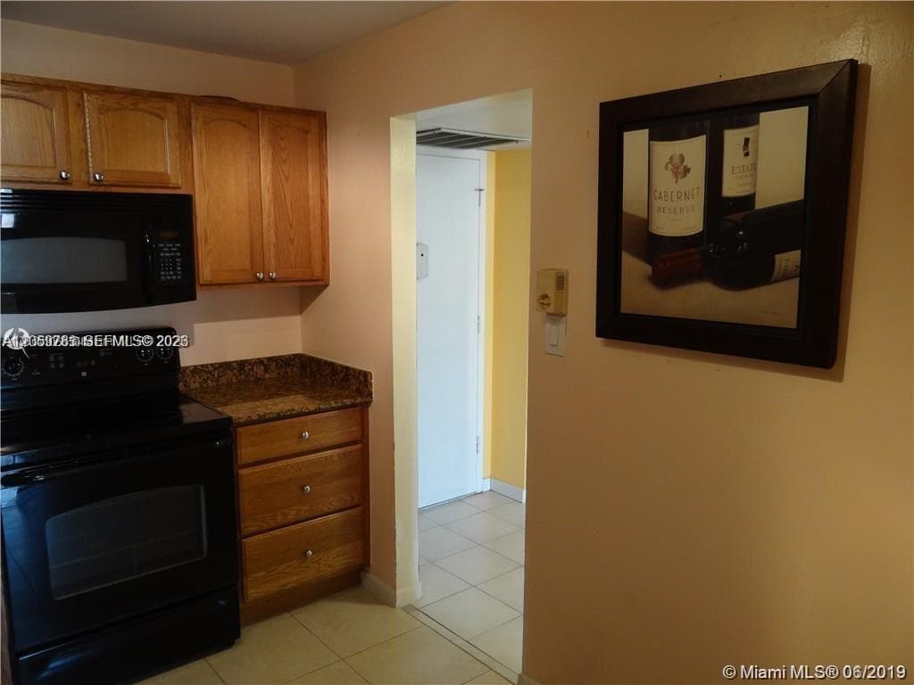 2741 Taft St # 206, Hollywood FL 33020 photo 4