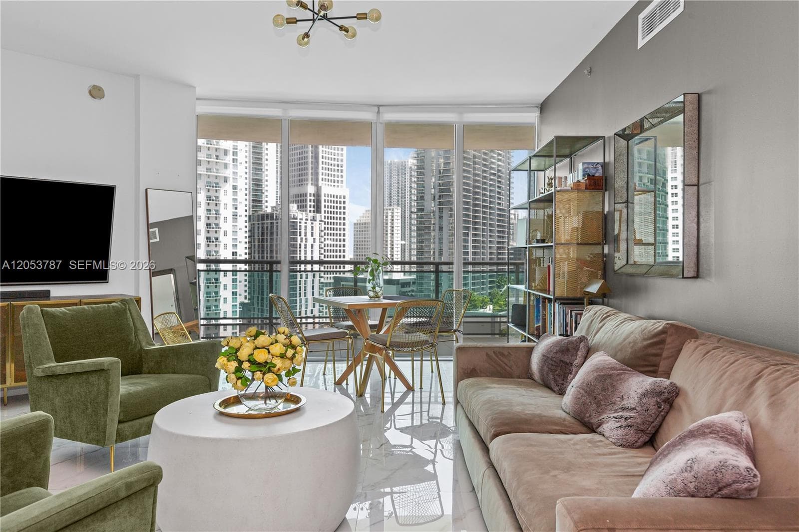 350 S Miami Ave # 2102, Miami FL 33130 photo 4