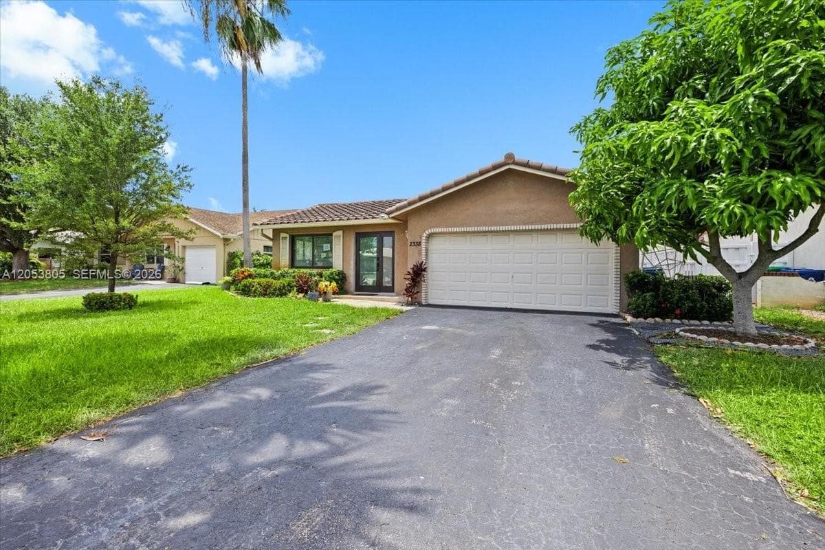 2338 NW 98th Way, Coral Springs FL 33065 photo 3
