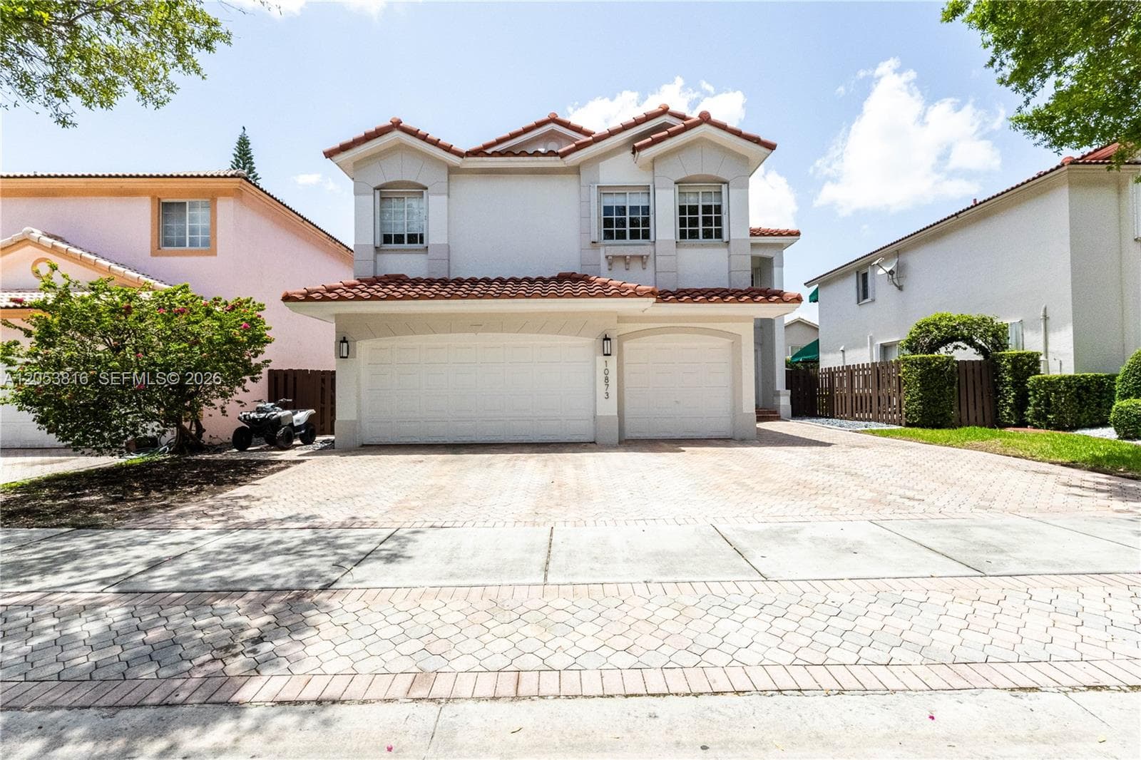 10873 NW 71st St, Doral FL 33178 photo 3