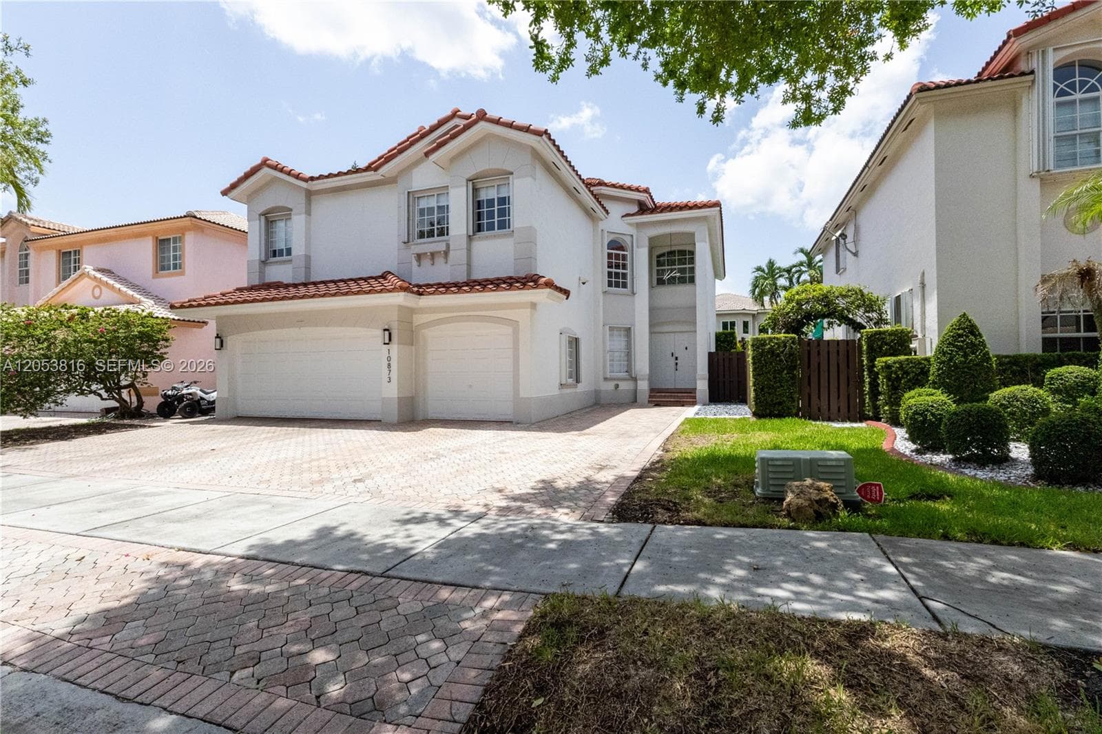 10873 NW 71st St, Doral FL 33178 photo 4