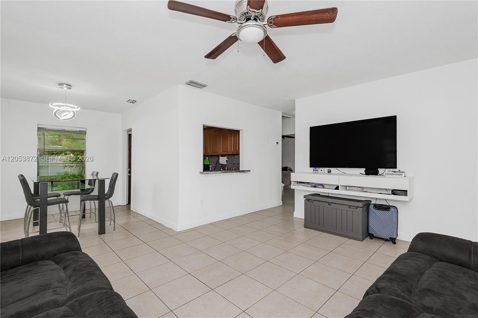 681 NE 1st Pl, Hialeah FL 33010 photo 2