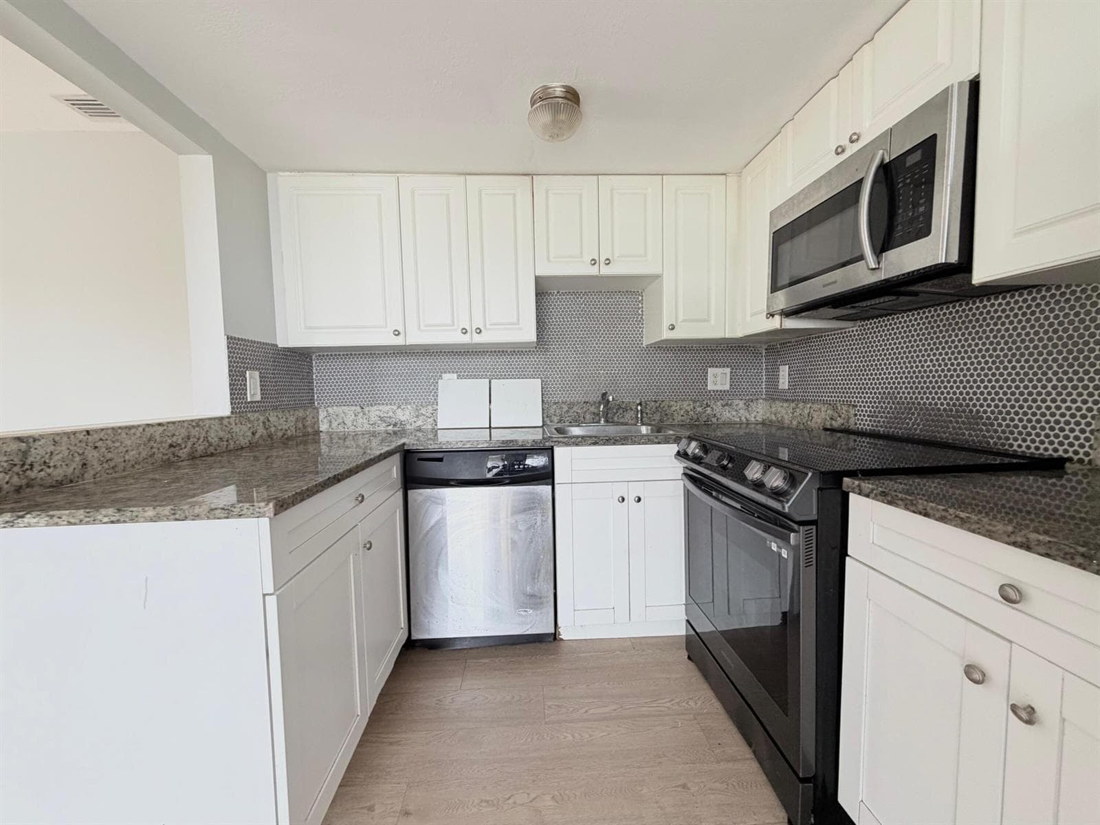 1501 Crescent Circle # E45, Lake Park FL 33403 photo 2