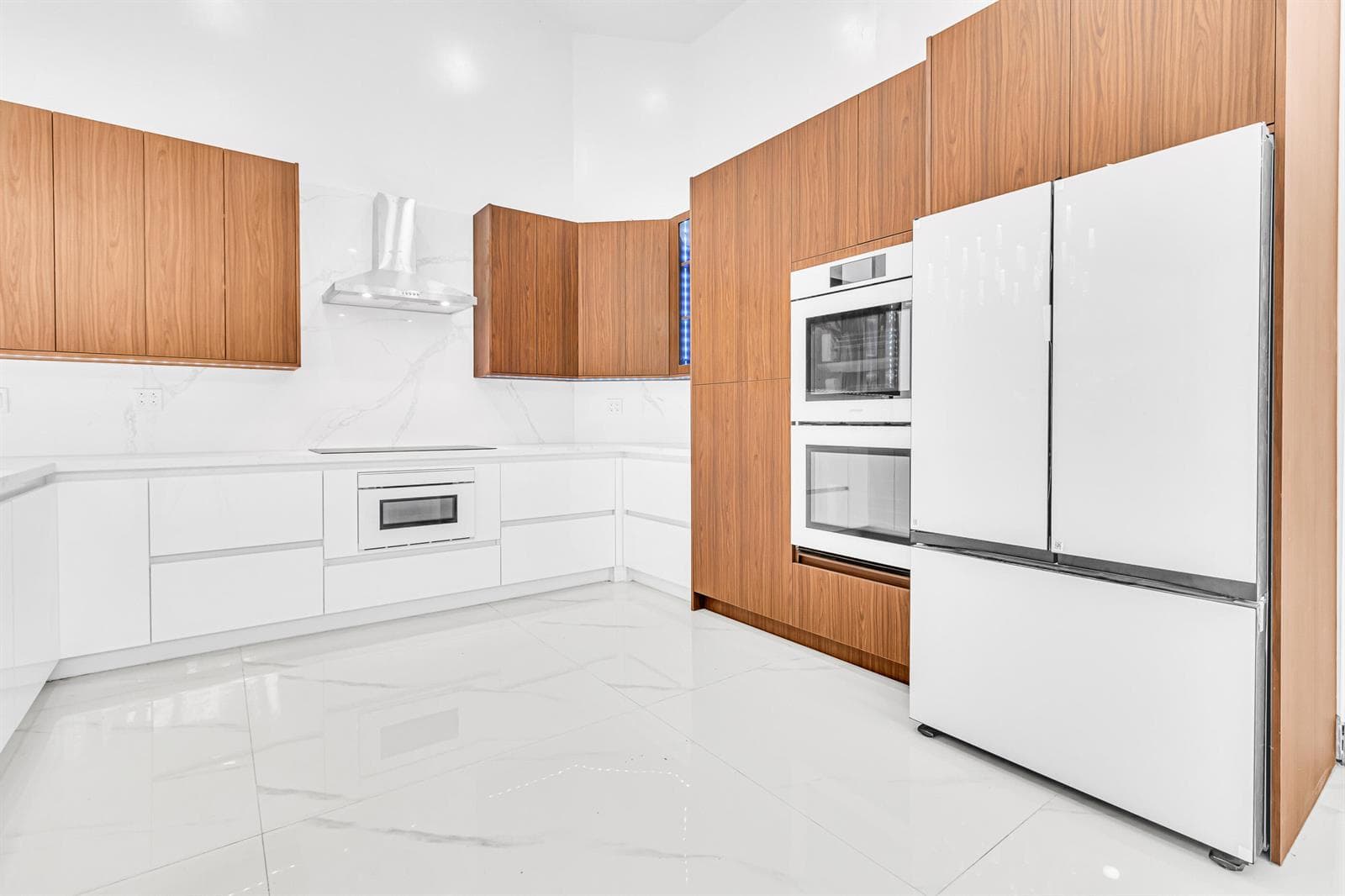 5740 SW 33rd Terrace, Fort Lauderdale FL 33312 photo 2