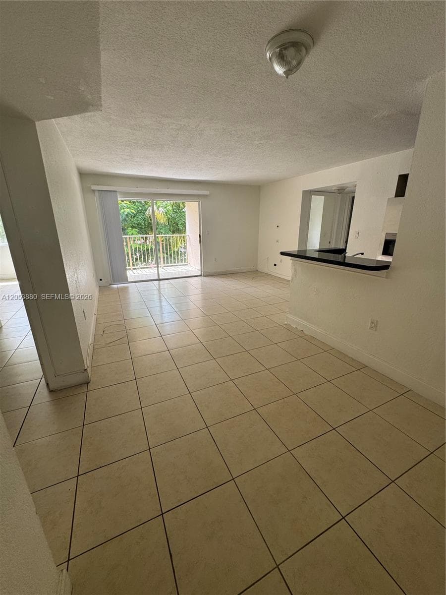 15241 SW 80th St # 310, Miami, FL 33193 photo 4