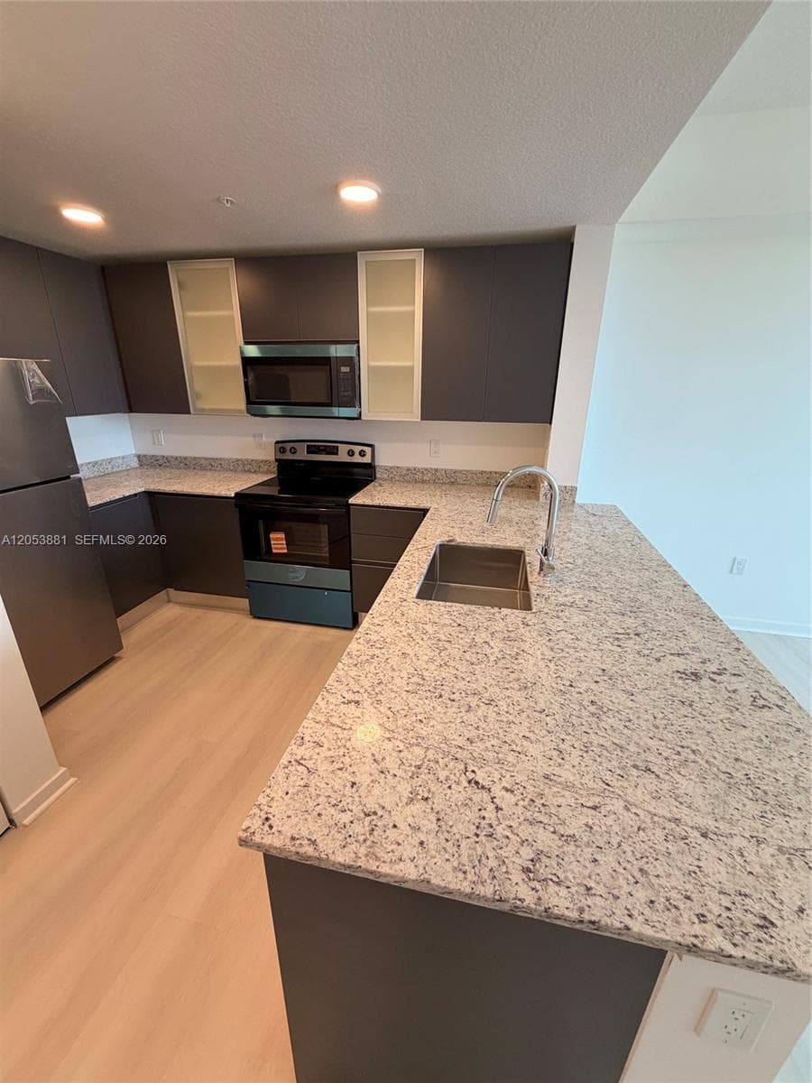 5563 MILLENIA PARK BLVD # 212, Orlando FL 32839 photo 5