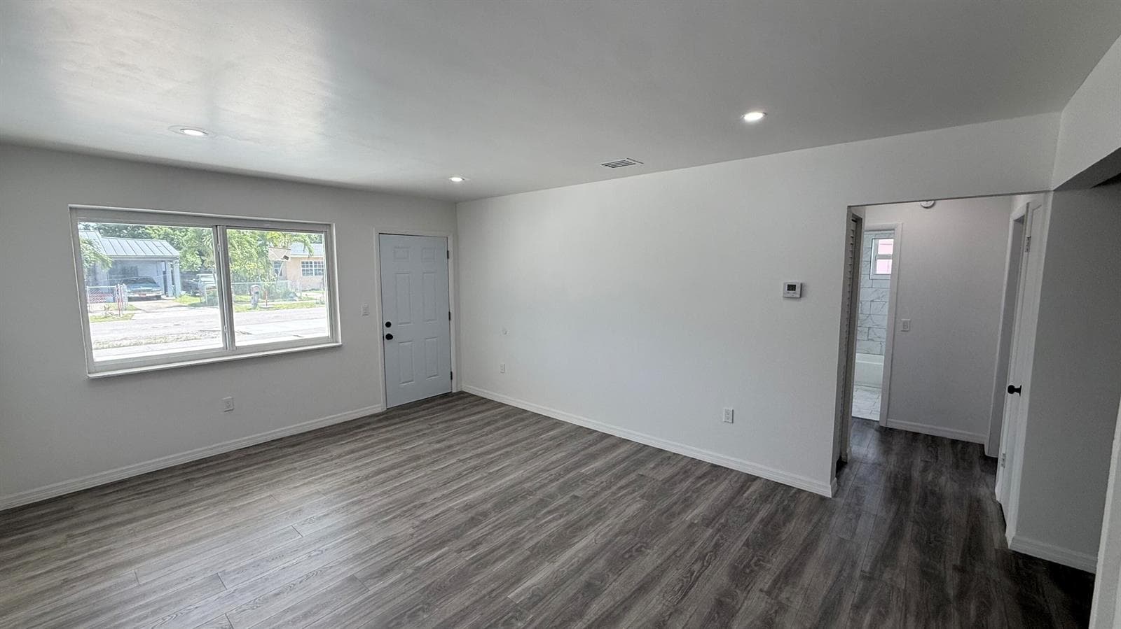 1063 NW 108th Terrace, Miami FL 33168 photo 4