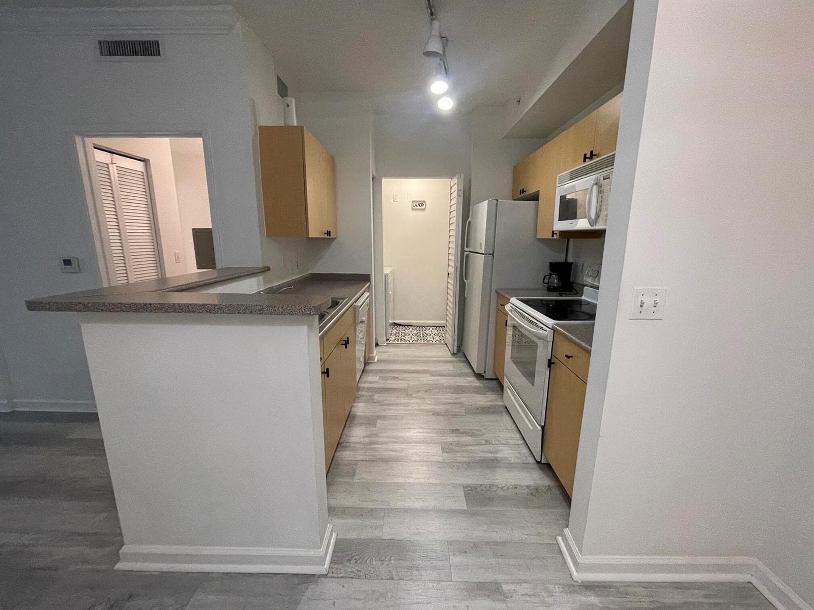 1919 VAN BUREN Street # 109A, Hollywood FL 33020