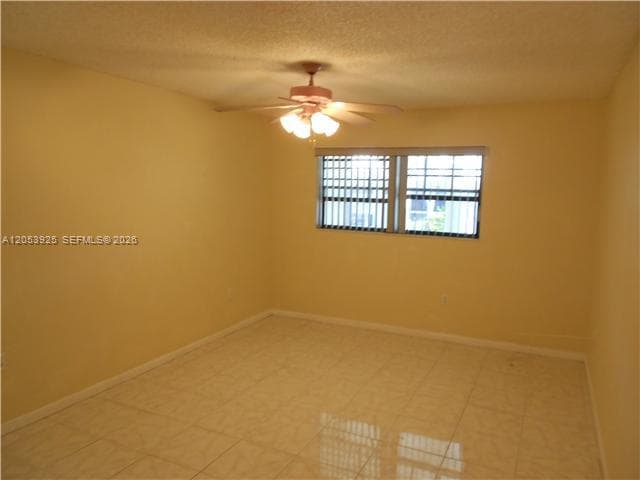 829 NE 199th St # 204, Miami, FL 33179 photo 5
