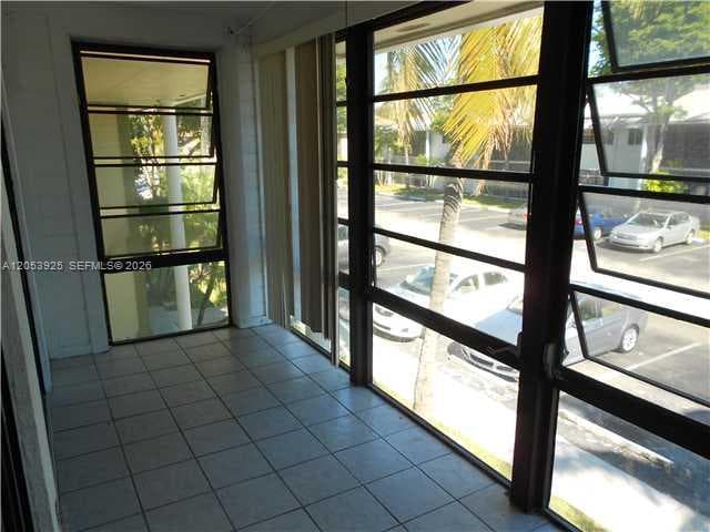 829 NE 199th St # 204, Miami, FL 33179 photo 4