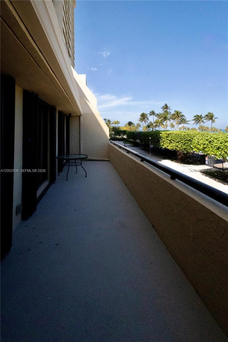 2555 Collins Ave # 308, Miami Beach FL 33140 photo 2