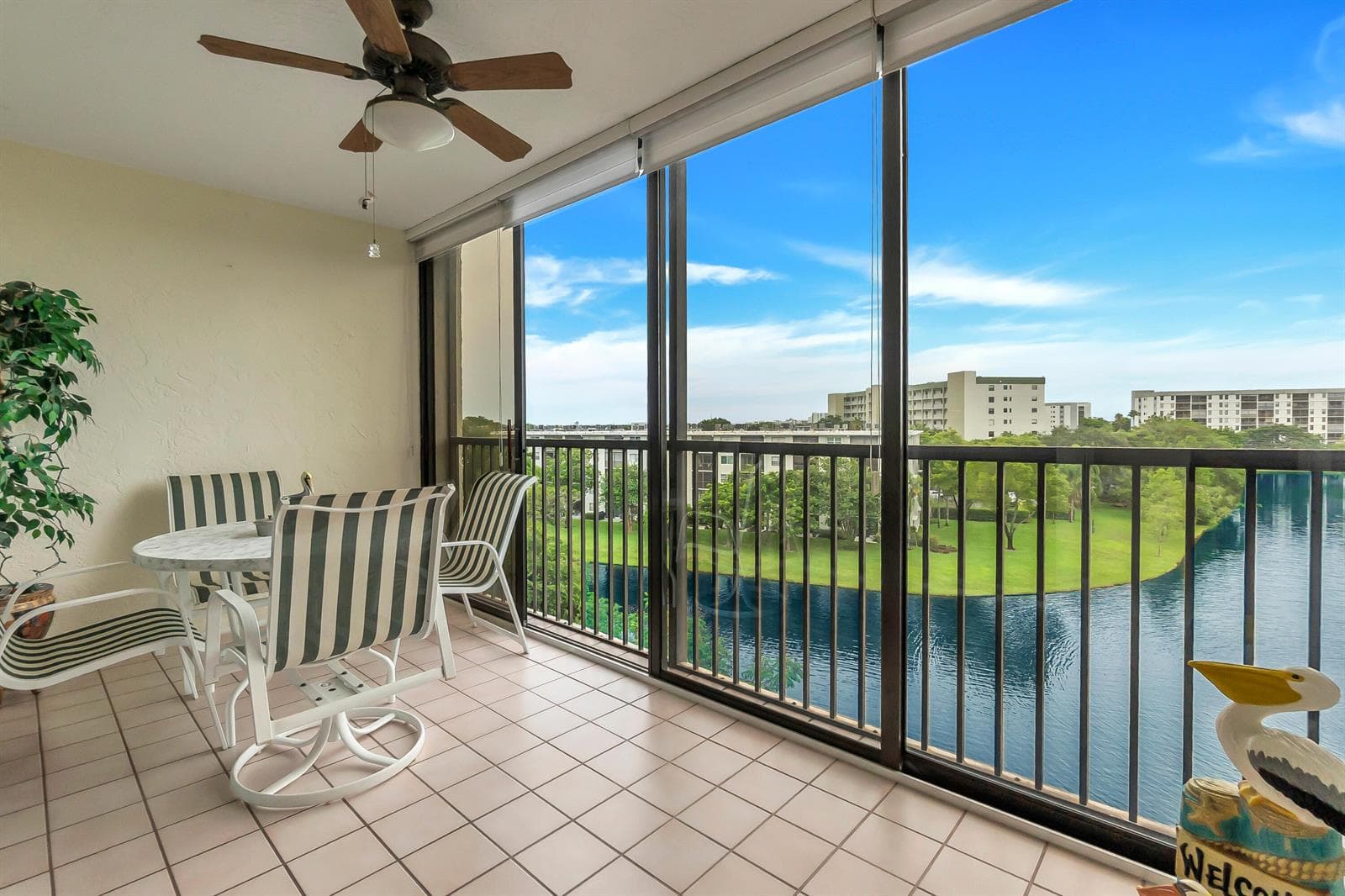 2334 S Cypress Bend Drive # 602, Pompano Beach FL 33069 photo 3