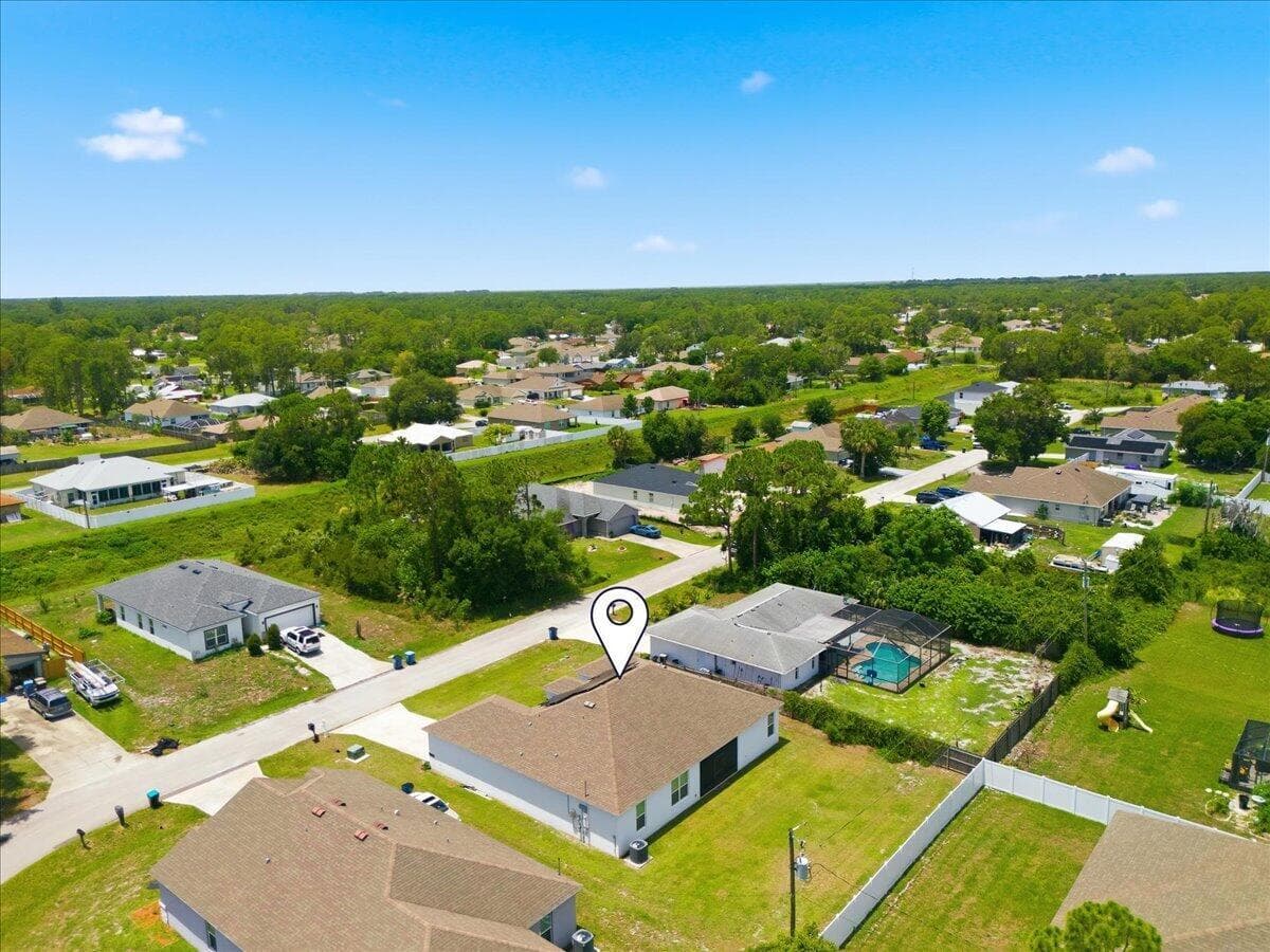 777 INDIGO Street SE, Palm Bay FL 32909 photo 4