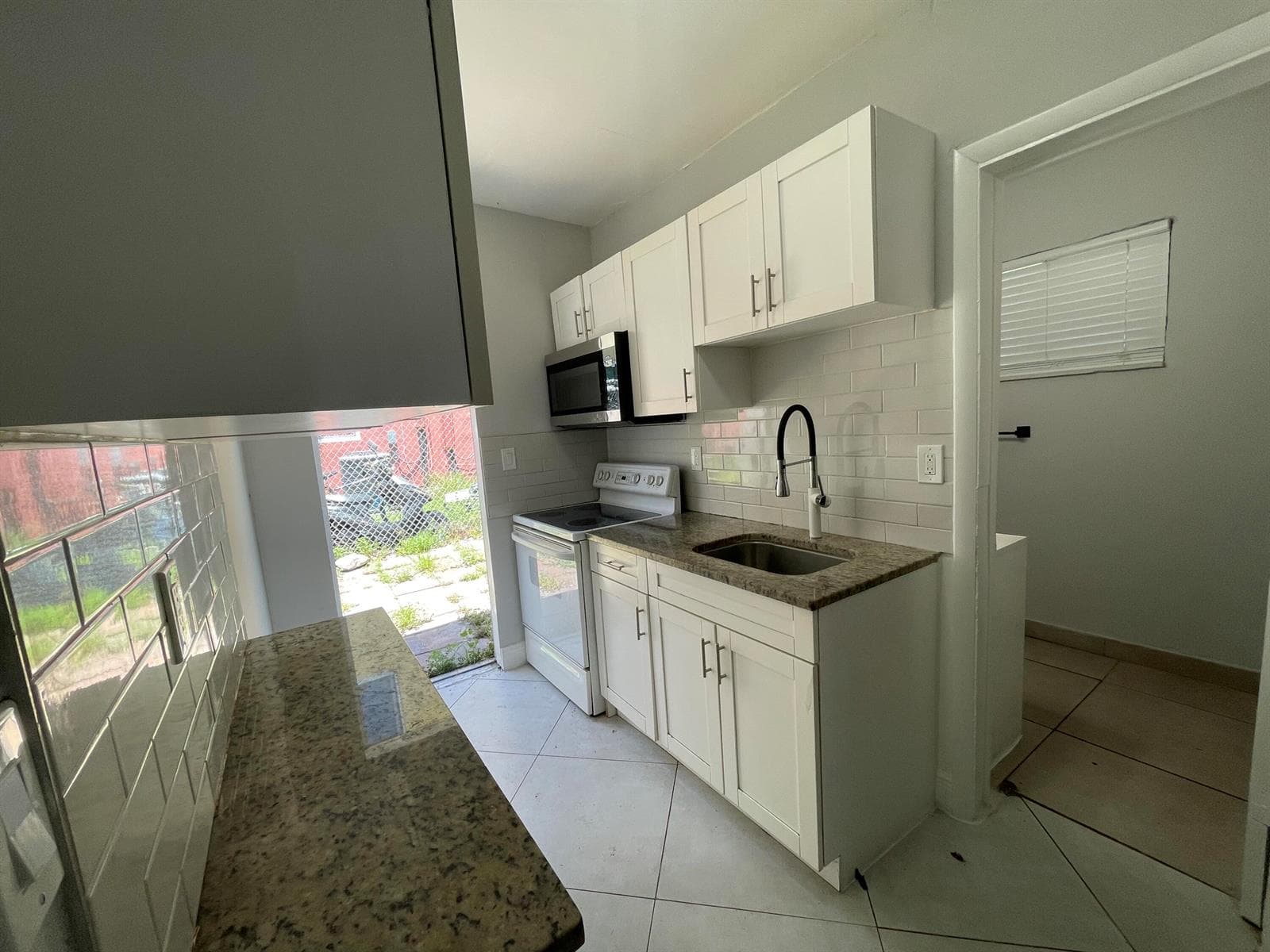 103 NW 7th Avenue # E, Pompano Beach, FL 33060 photo 2