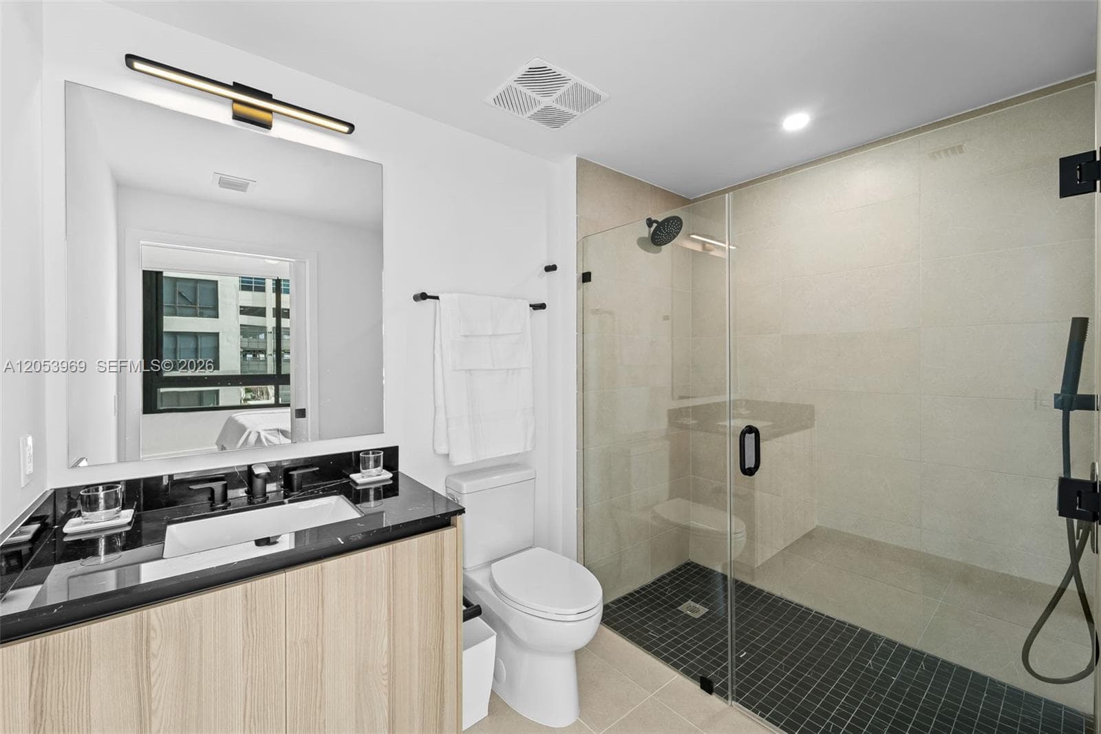 225 N Miami Ave # 912, Miami FL 33128 photo 2