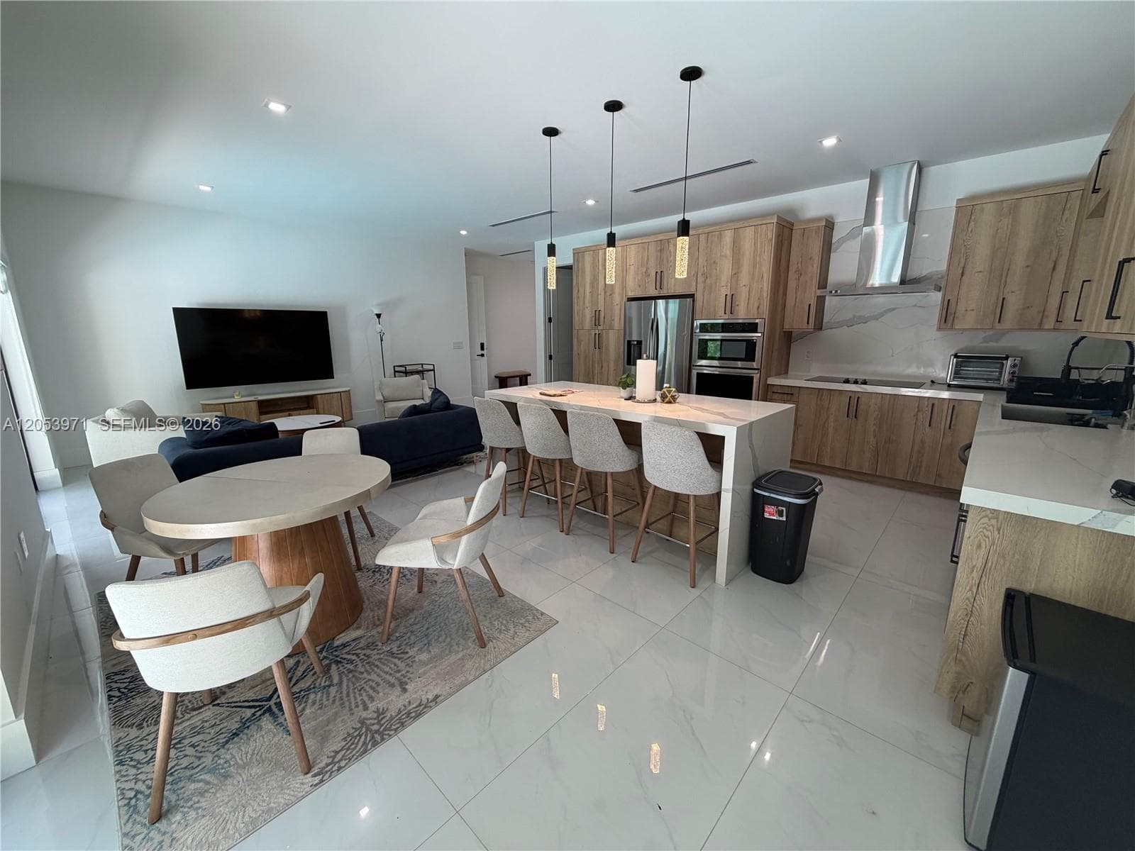 5901 SW 64th St, South Miami FL 33143