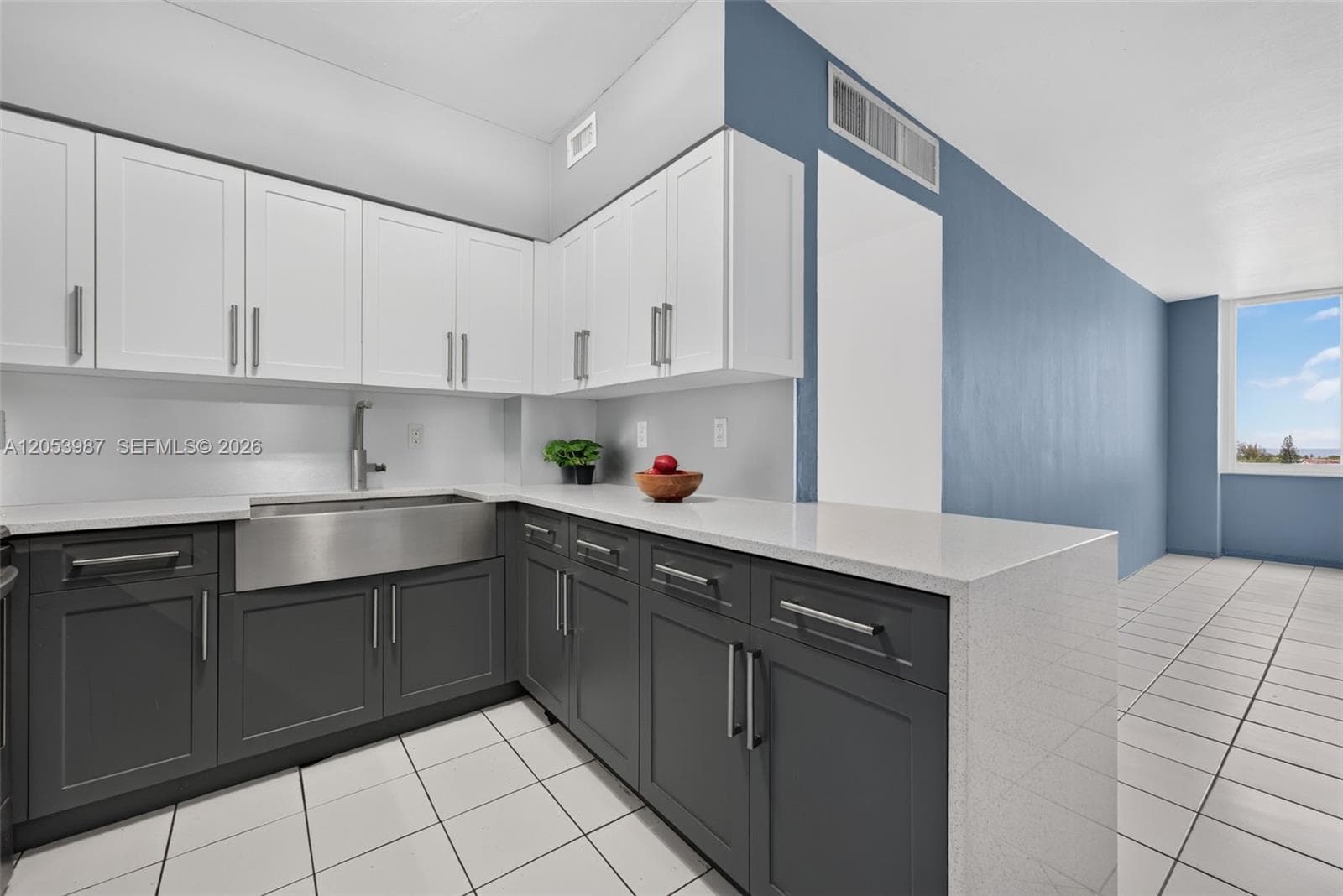 7441 Wayne Ave # 8G, Miami Beach FL 33141 photo 4