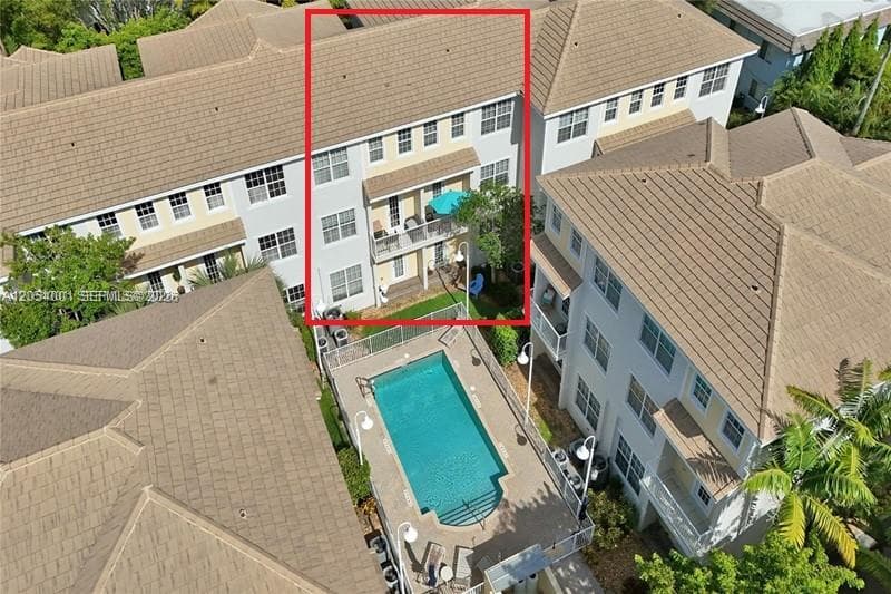 2726 Old Florida Trail, Wilton Manors FL 33334 photo 2