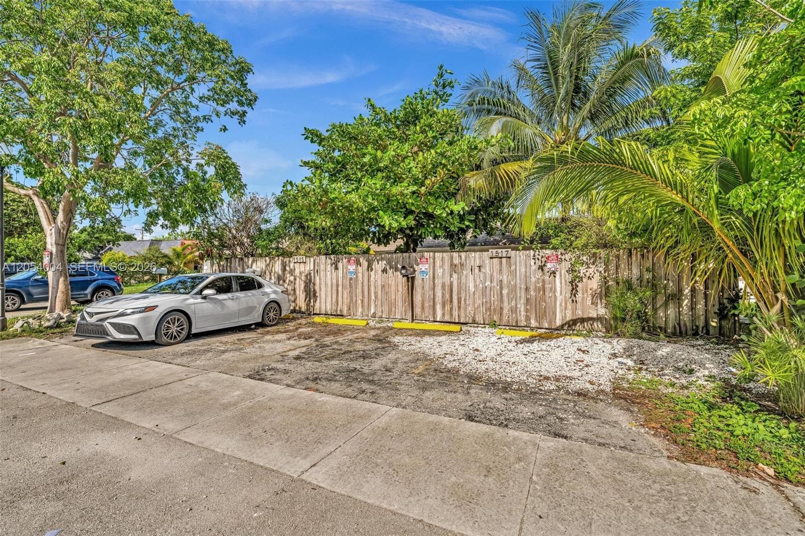1517 NW 8th Ave # 1517, Fort Lauderdale, FL 33311 photo 4