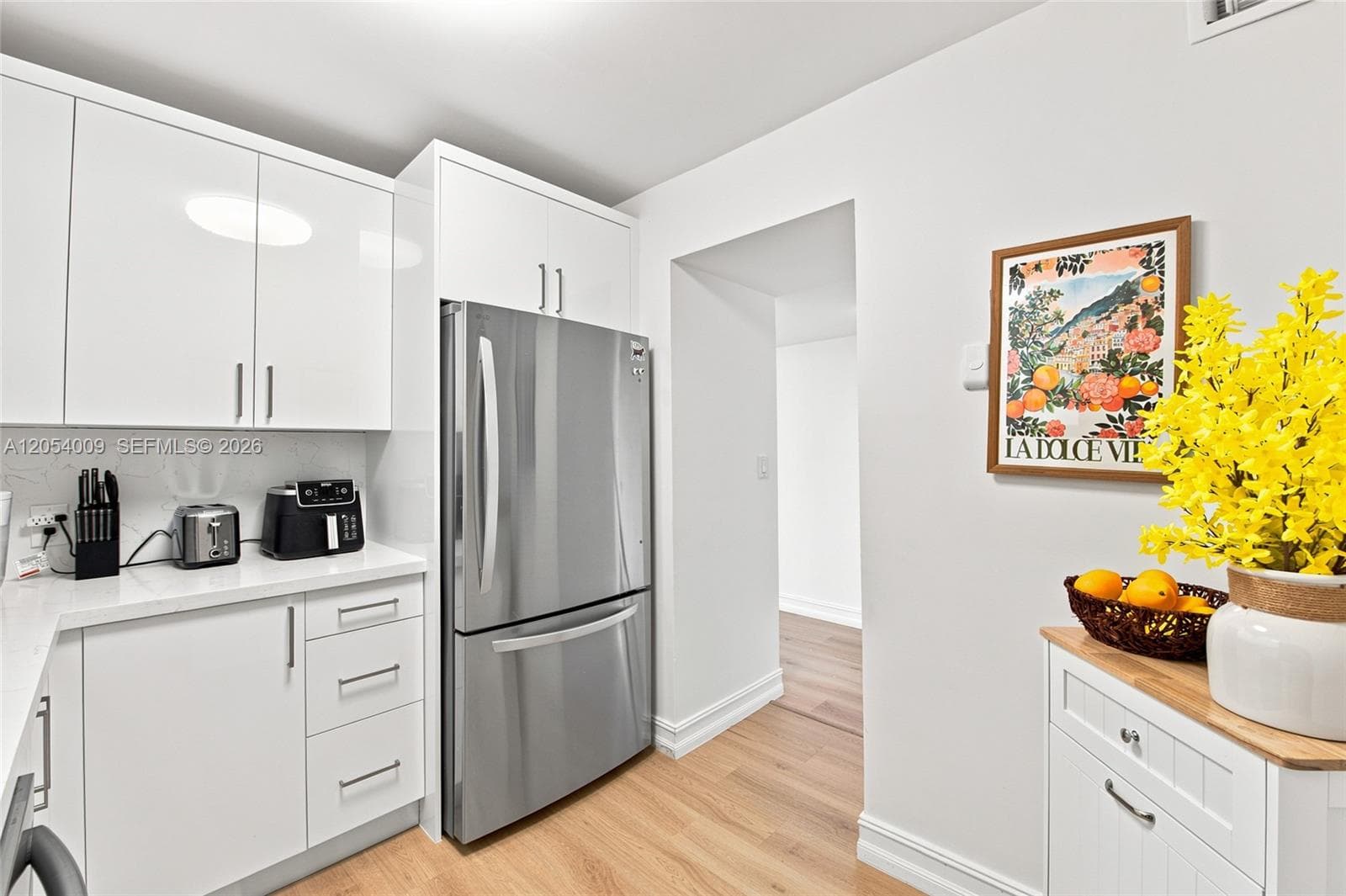 3625 N Country Club Dr # 1210, Aventura FL 33180 photo 4