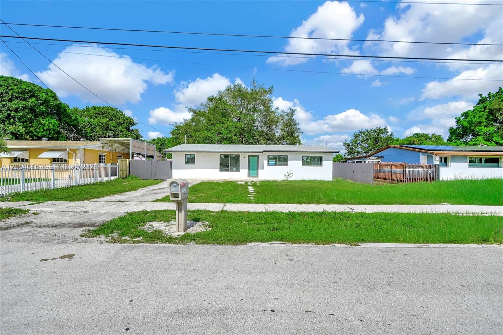 17231 NW 47th Ct, Miami Gardens FL 33055 photo 4