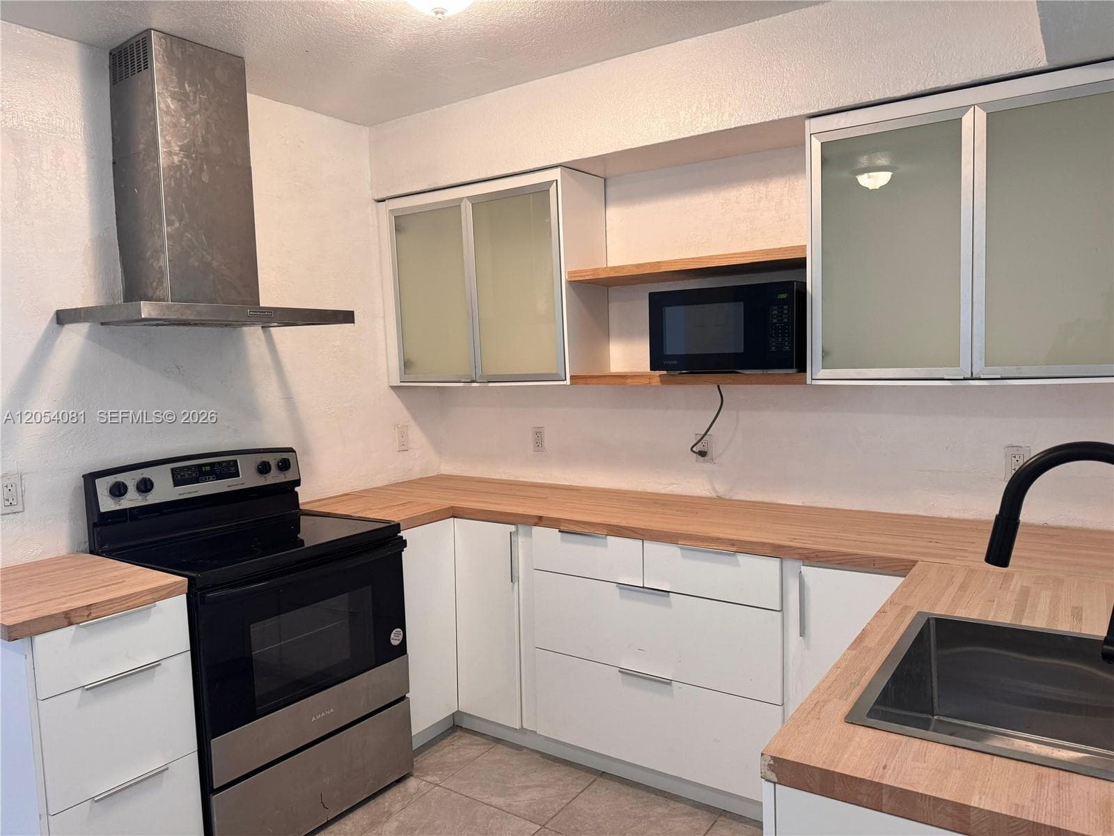 146 NW 56th St # 146, Miami FL 33127 photo 2