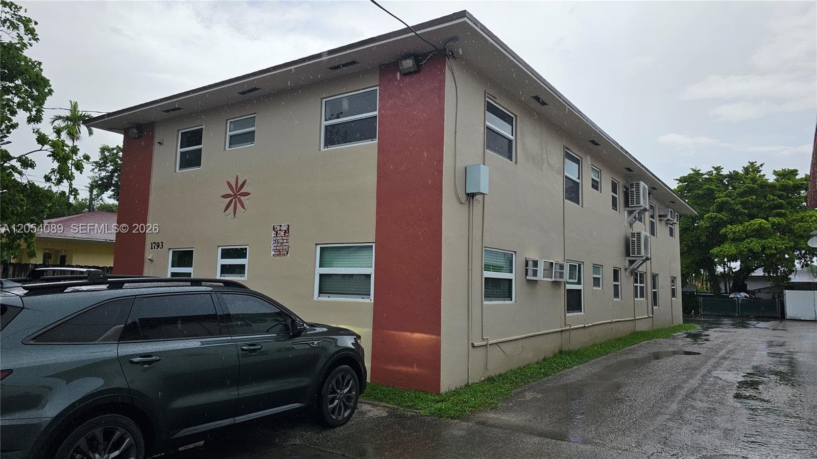 1793 NW 18th Ter # 6, Miami FL 33125 photo 2