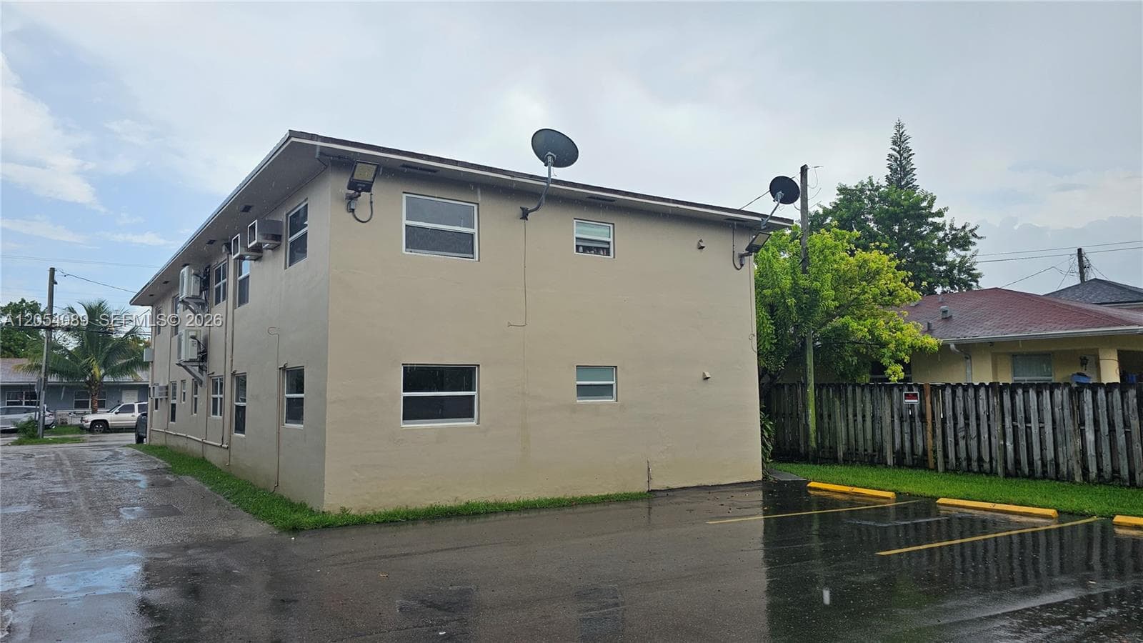 1793 NW 18th Ter # 6, Miami FL 33125 photo 3