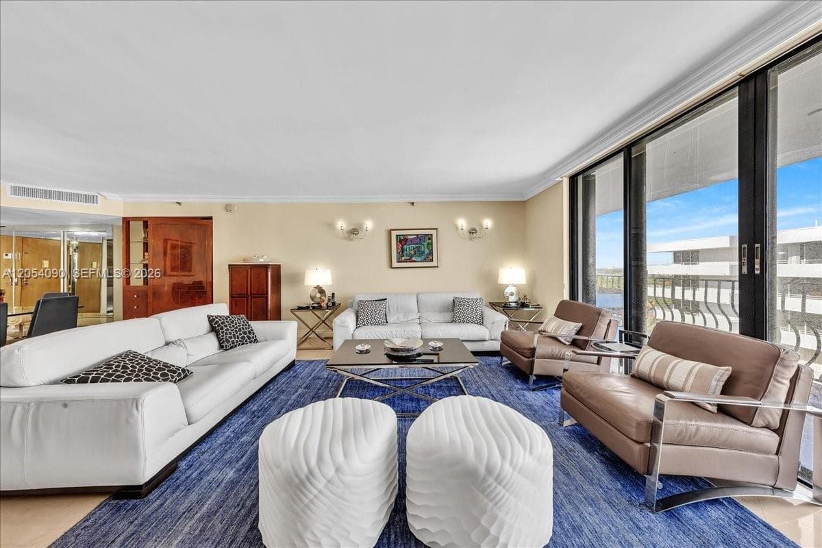 8877 Collins Ave # PH-2, Surfside FL 33154 photo 4