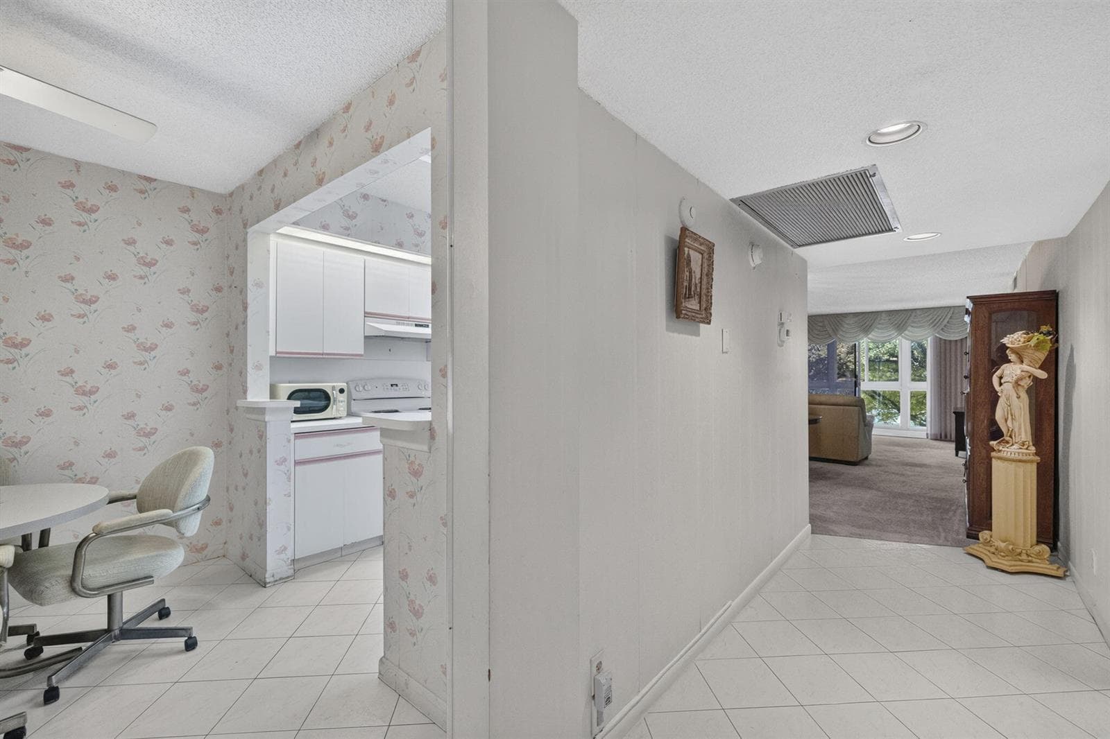 1703 Andros Isle # M3, Coconut Creek FL 33066 photo 2