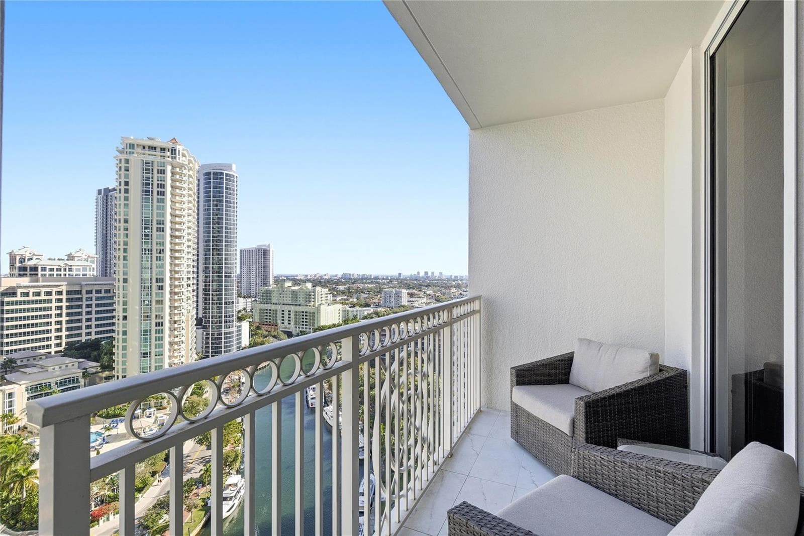 511 SE 5 Avenue # 2122, Fort Lauderdale FL 33301 photo 2