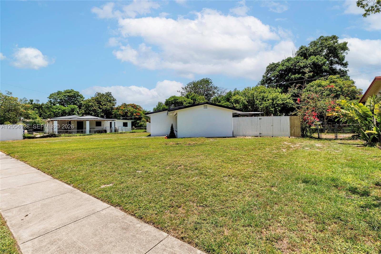 1218 NW 15th St, Fort Lauderdale FL 33311 photo 5