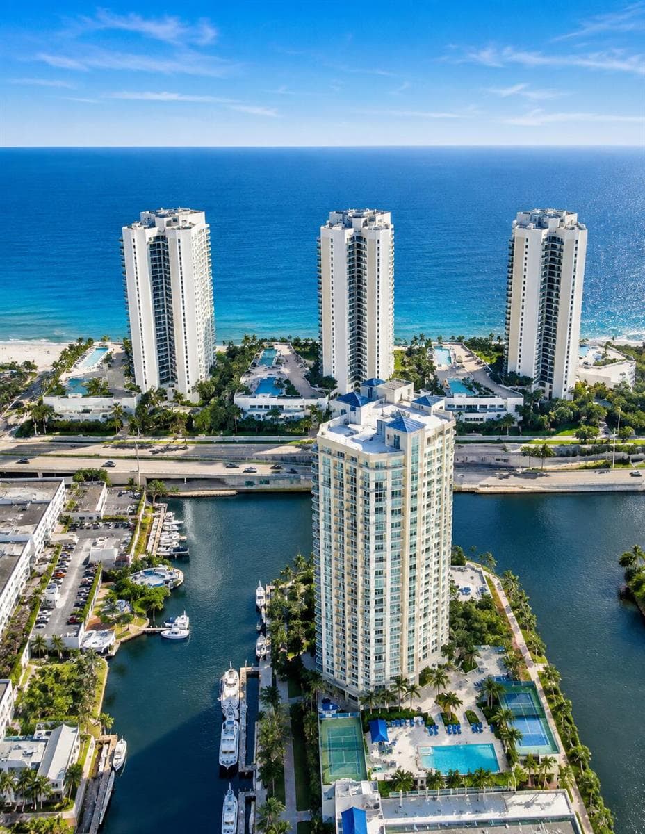 16425 Collins Avenue # 818, Sunny Isles Beach FL 33160 photo 3