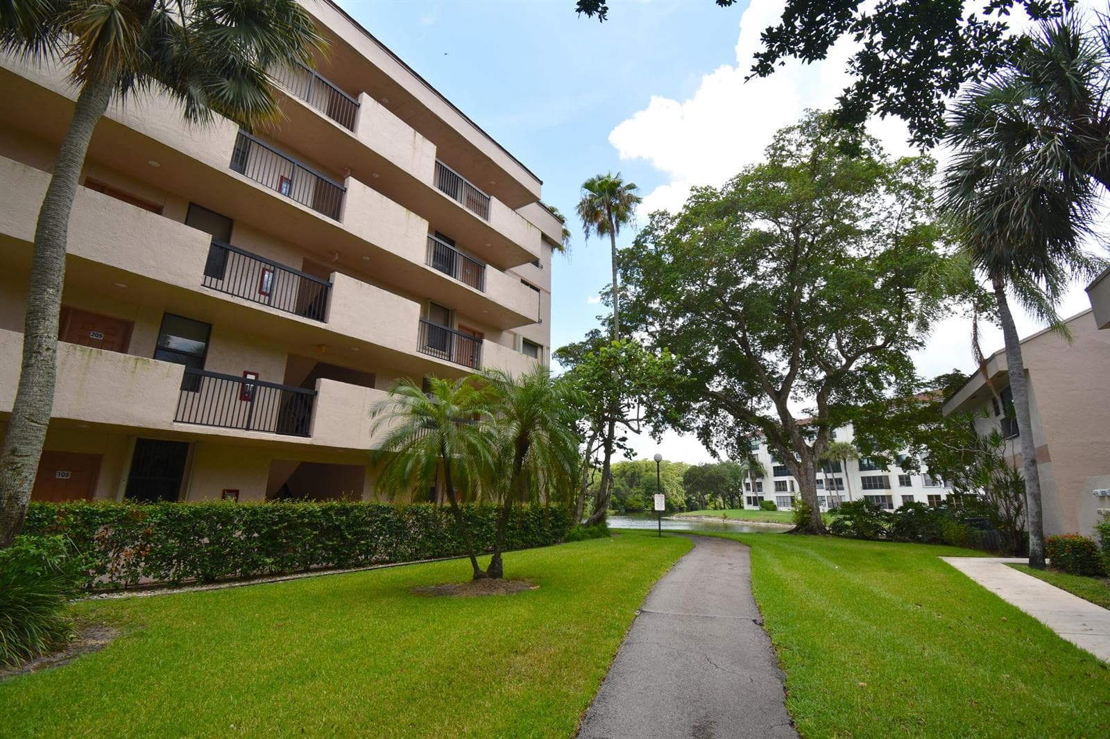 2768 S Carambola Circle S # 302, Coconut Creek FL 33066 photo 2