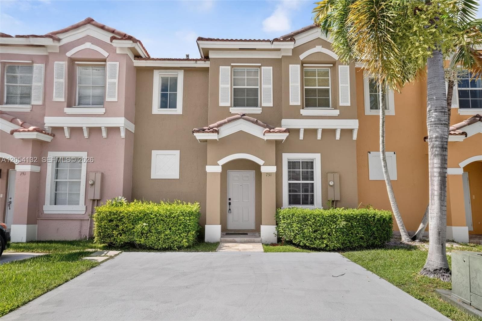 751 SE 2nd St, Homestead FL 33030 photo 2