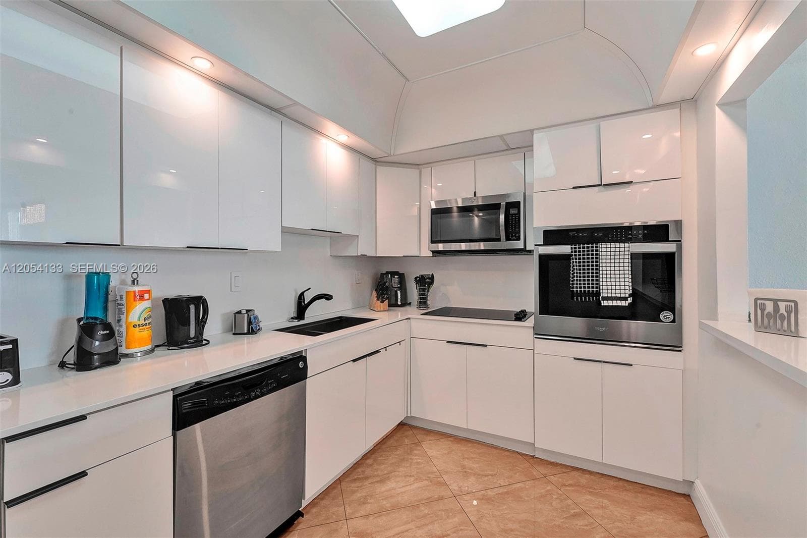 19370 Collins Ave # 1001, Sunny Isles Beach FL 33160 photo 4