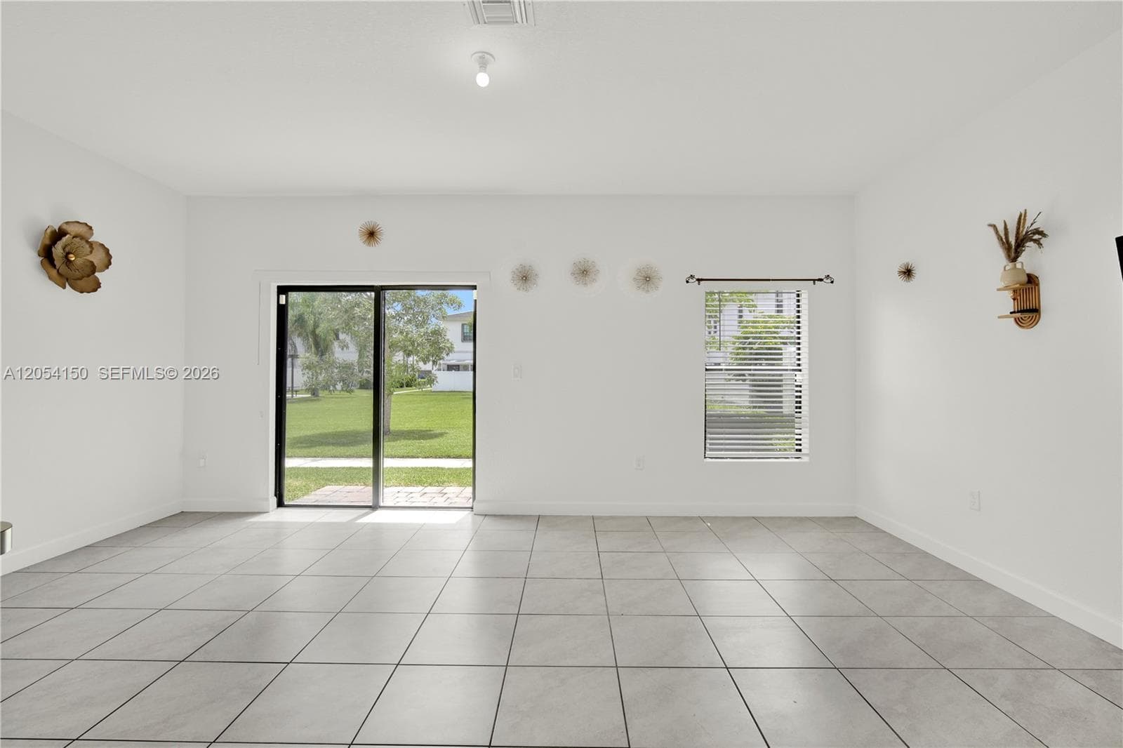 1161 SW 8th Ave, Florida City FL 33034 photo 5