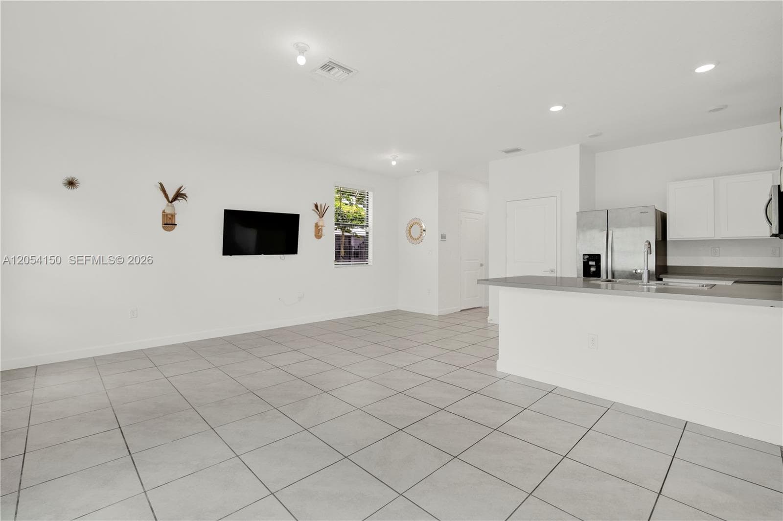1161 SW 8th Ave, Florida City FL 33034 photo 4