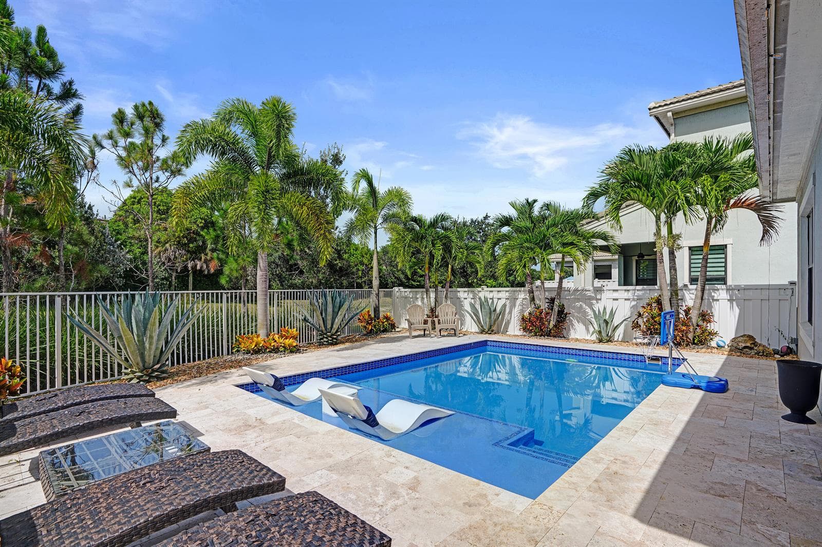 8655 NW 39TH Court, Coral Springs FL 33065 photo 3