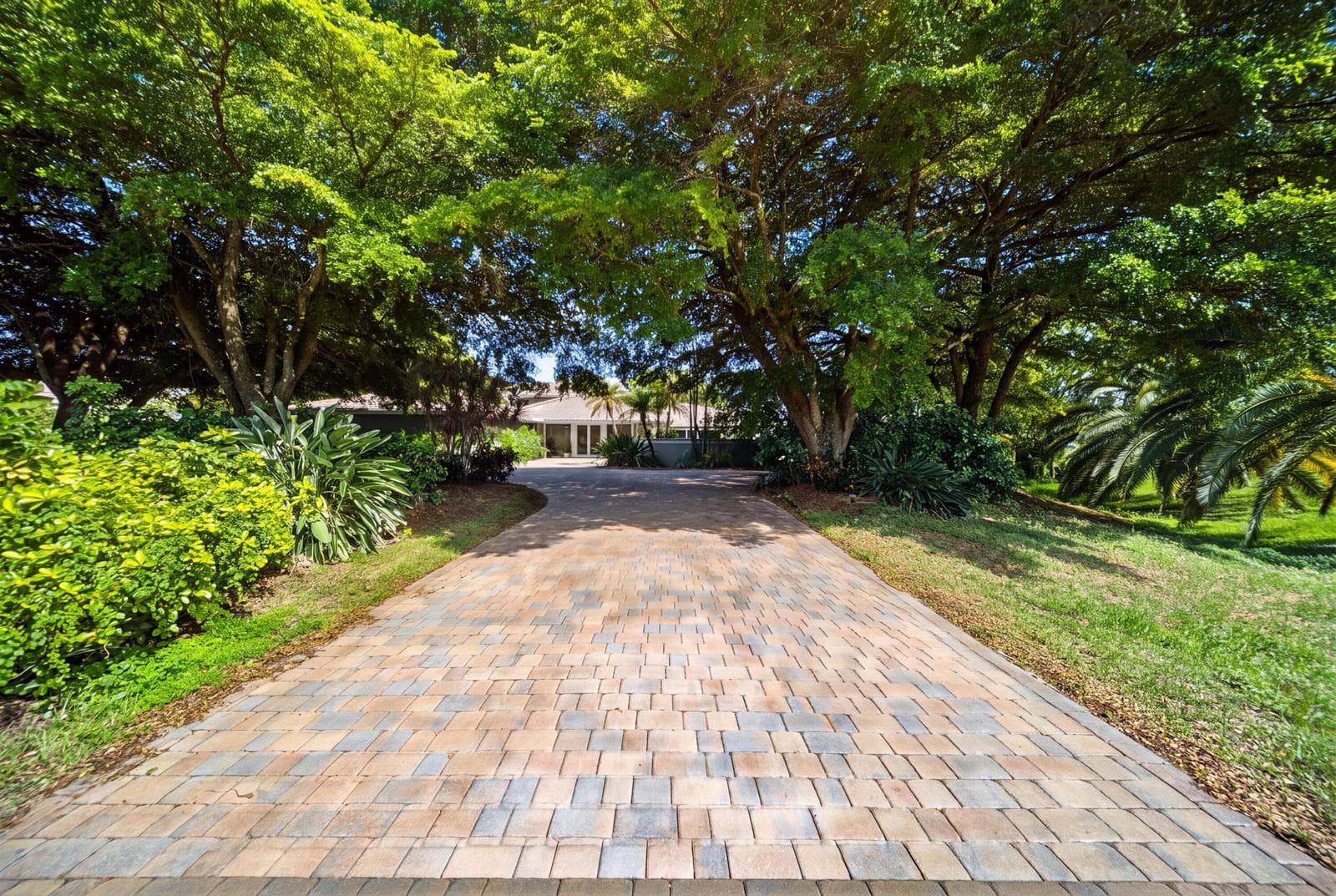 4351 NW 101ST Drive, Coral Springs FL 33065 photo 5