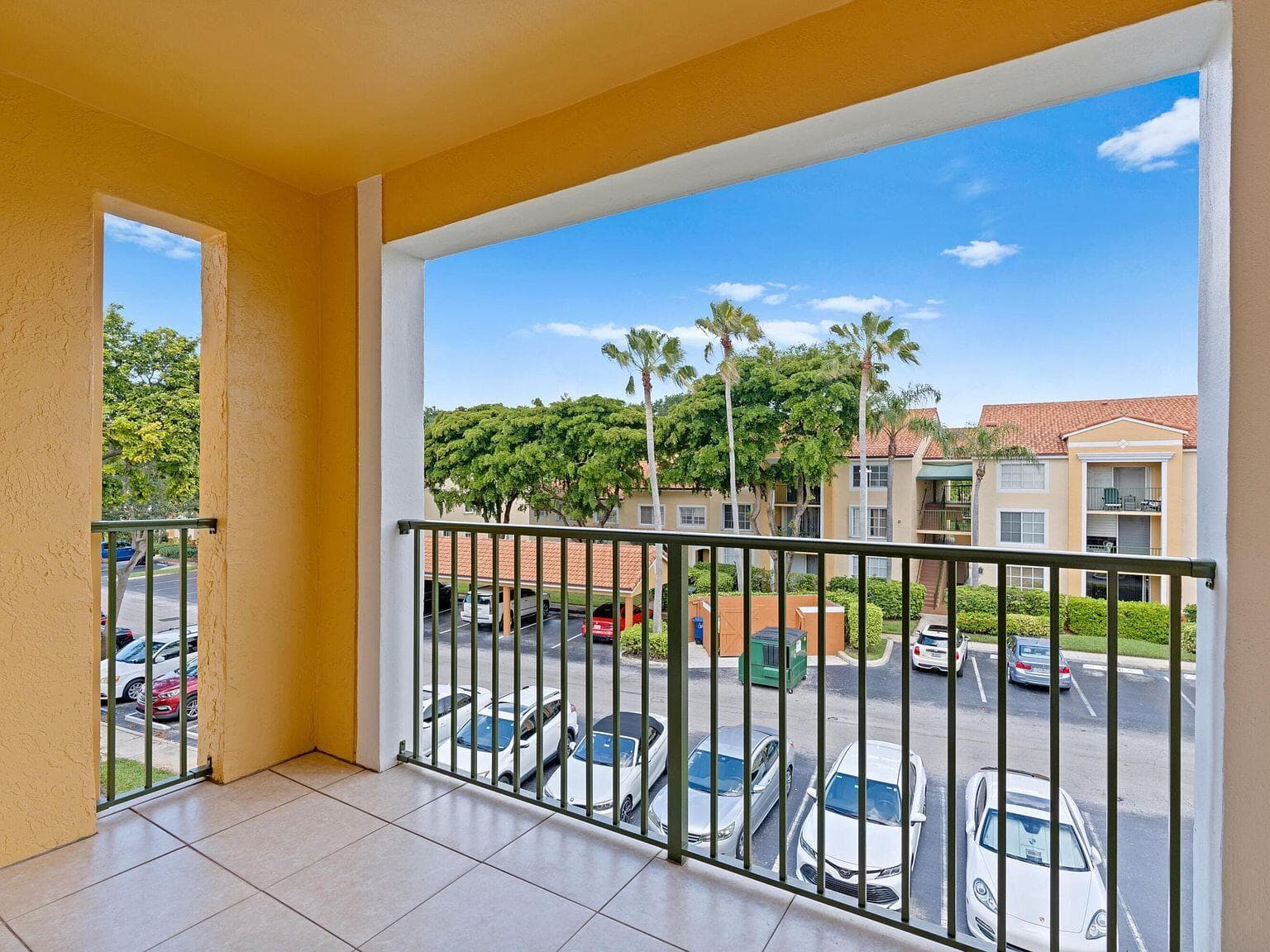 135 Yacht Club Way # 305, Hypoluxo FL 33462