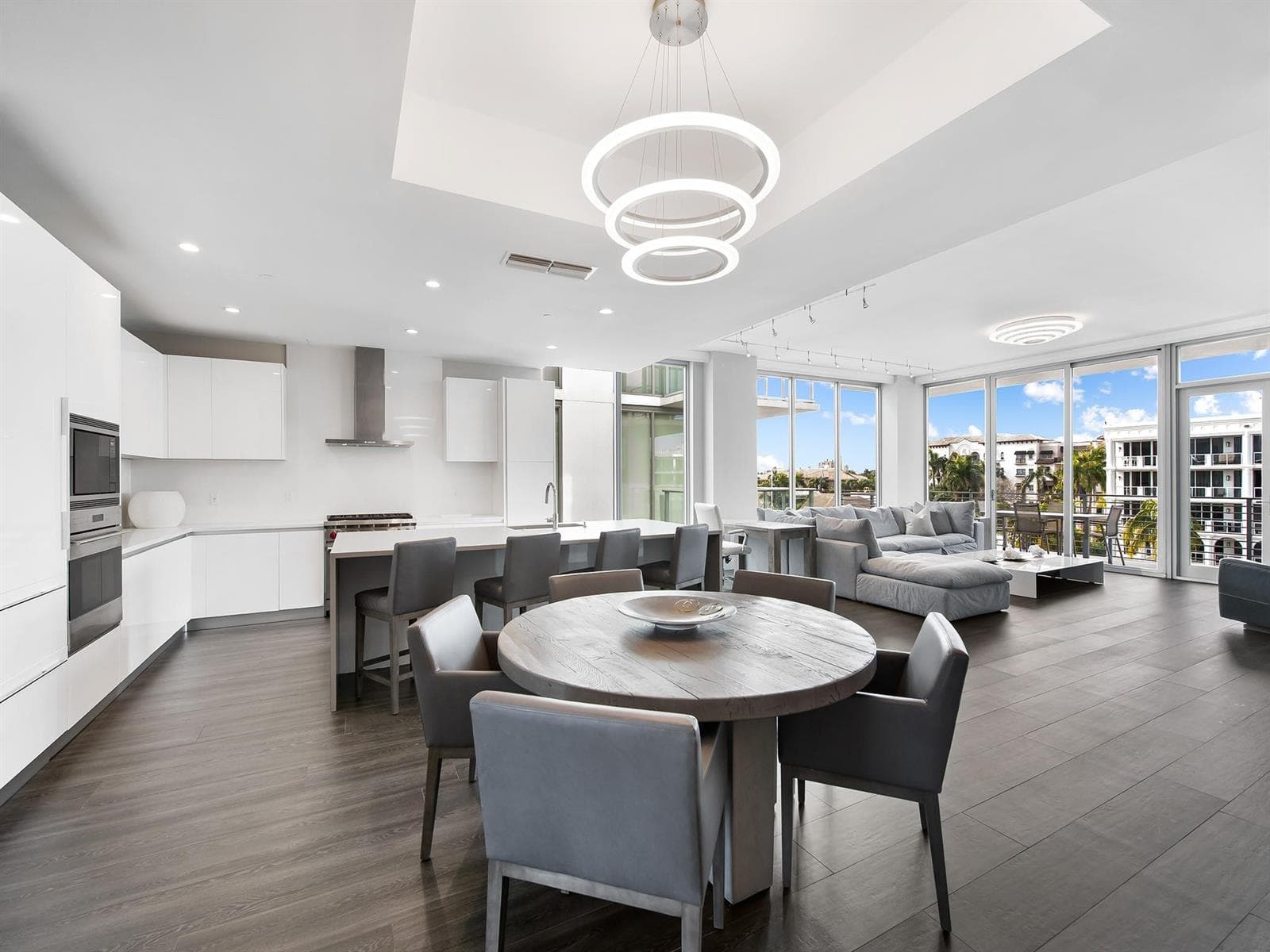 41 Isle Of Venice Drive # 402, Fort Lauderdale FL 33301 photo 2