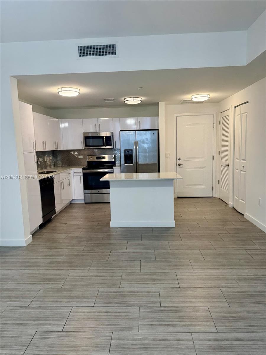 1776 Polk St # 705, Hollywood FL 33020 photo 2