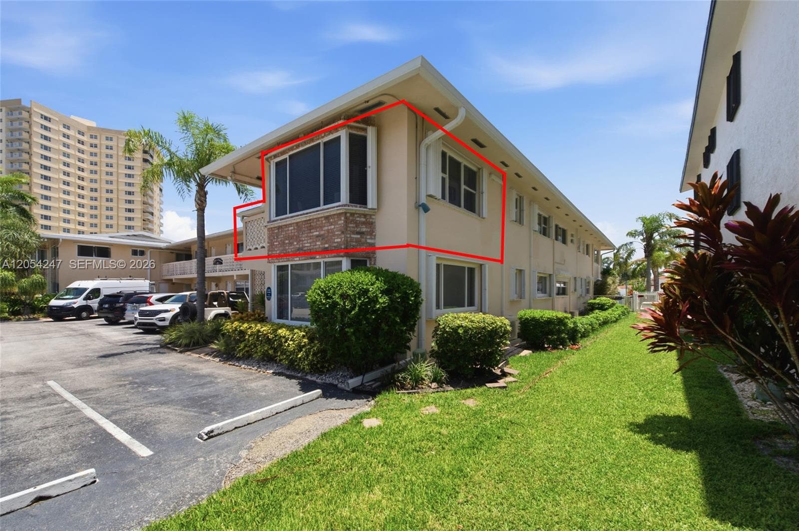 3216 SE 12th St # 28, Pompano Beach, FL 33062 photo 3