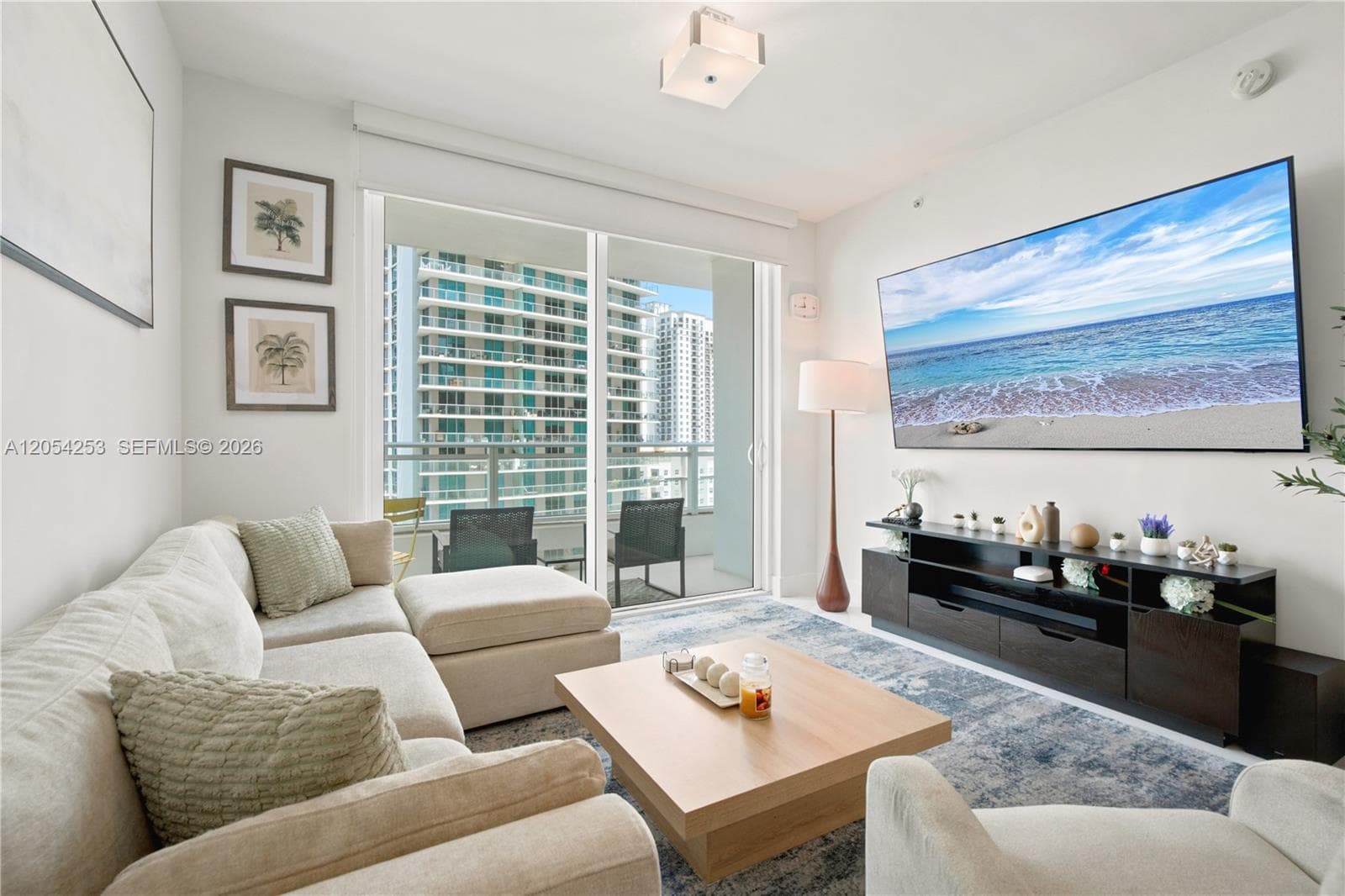 1080 Brickell Ave # 1607, Miami FL 33131 photo 3