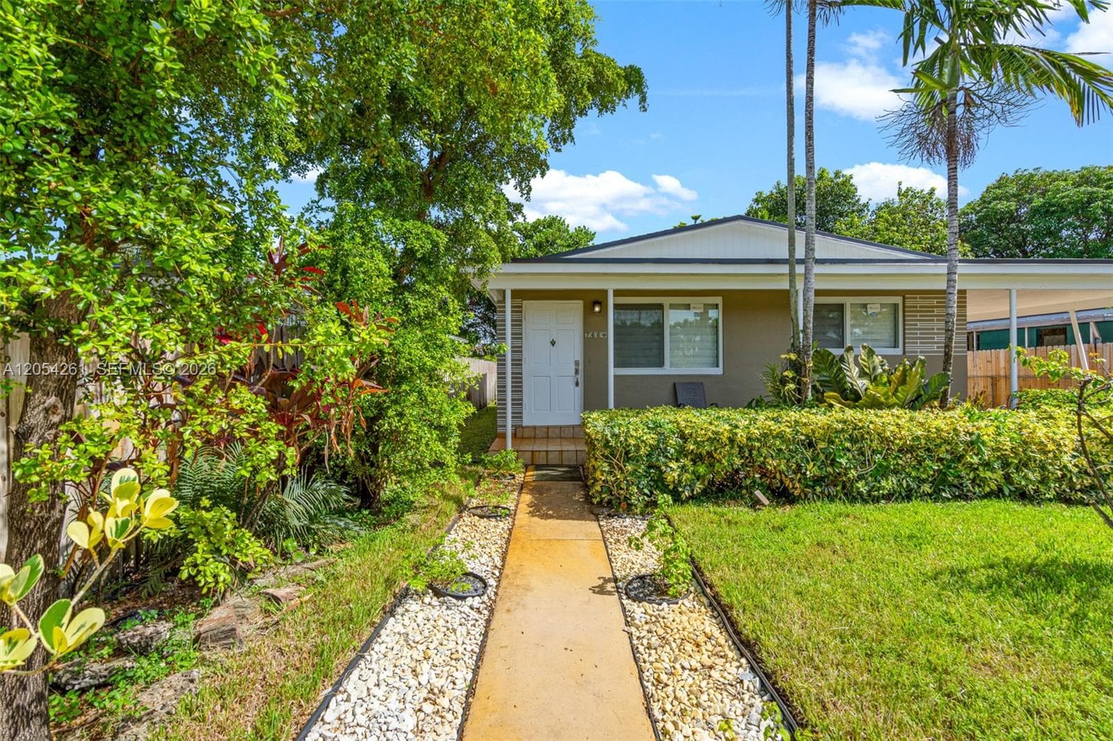 766 E 36th St, Hialeah FL 33013 photo 3